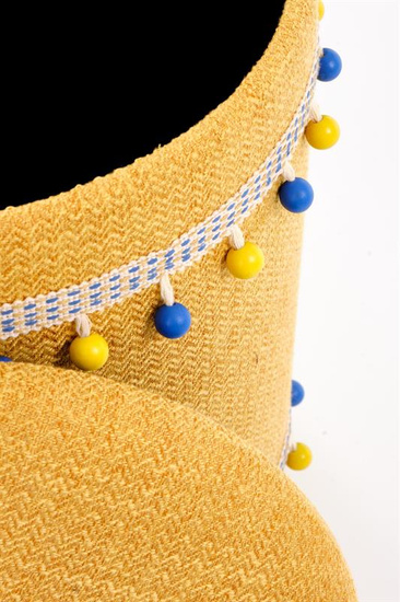 Nowoczesny zestaw 2 puf GRADO w kolorze żółtym