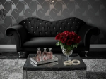 Elegancka tapicerowana sofa BECKY z pikowanym oparciem