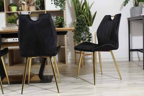 Nowoczesne krzesło welurowe MOLLY | czarna tkanina, złote detale