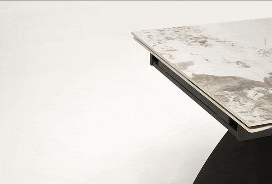 Zestaw modernistyczny stół do jadalni rozkładany HILARIO + 4 krzesła K542z obrotowym siedziskiem beżowy blat ze spieku i czarne nogi