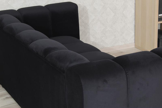 Sofa dwuosobowa do recepcji nowoczesna SOMA 2 tapicerowana czarnym welurem