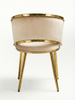 Welurowe krzesło z przeplatanym oparciem TESSA VELVET ciemny beż na złotym stelażu