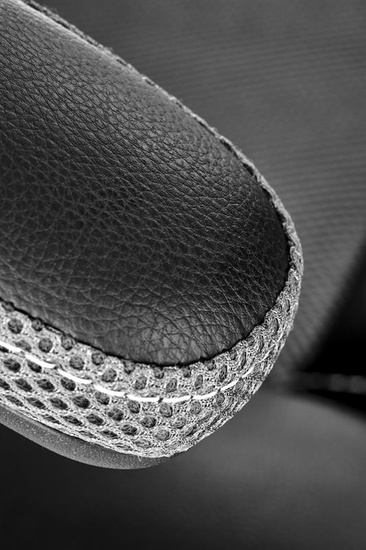 Fotel gabinetowy BERKEL w kolorze czarno-popielatym 