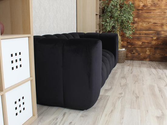 Sofa dwuosobowa do recepcji nowoczesna SOMA 2 tapicerowana czarnym welurem