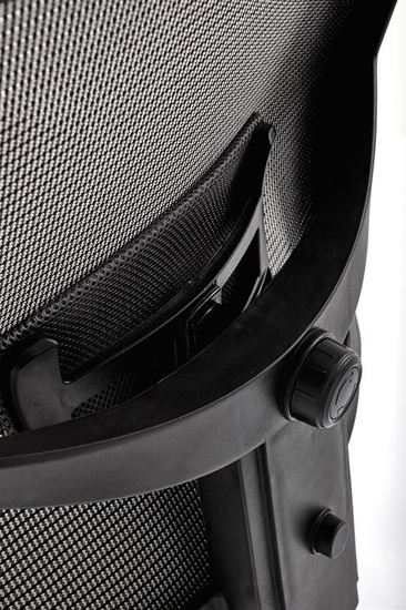 Ergonomiczny fotel gabinetowy ADMIRAL w kolorze czarno-popielatym z aluminiową podstawą