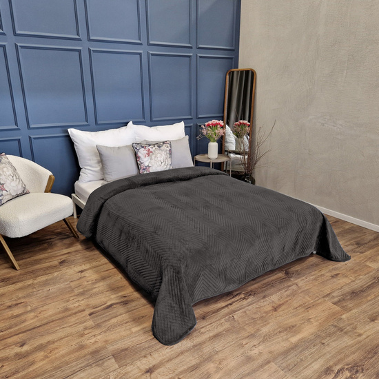 Welurowa narzuta na łóżko CADEN 03 grafitowa jodełka 200 x 220