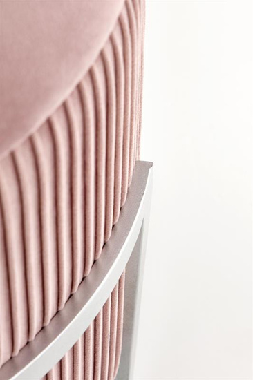 Pufa CRICKET z pojemnikiem w kolorze jasny róż