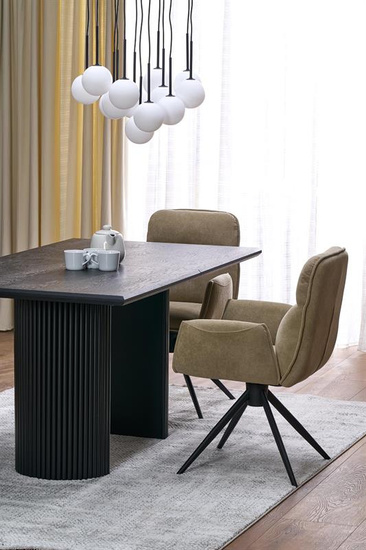 Krzesło K574 w kolorze ciemnobeżowym 