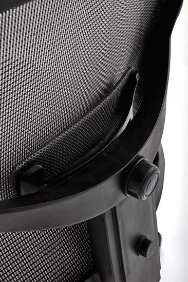 Ergonomiczny fotel gabinetowy ADMIRAL w kolorze czarno-popielatym z aluminiową podstawą