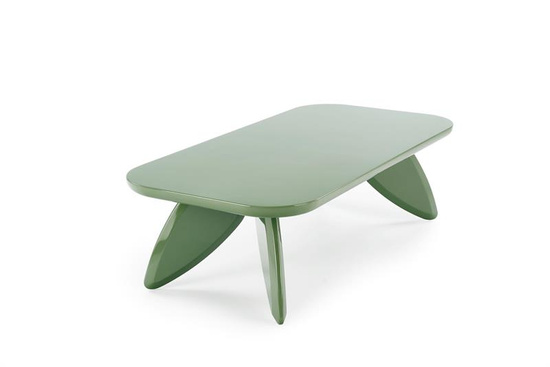 Designerska ława SORAYA w kolorze jasnej zieleni z lakierowanym wykończeniem