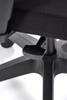 Ergonomiczny fotel gabinetowy PAREDES w kolorze czarnym z funkcją MULTIBLOCK