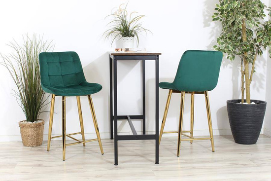 Welurowe krzesło barowe niskie PROXI pikowane zielone na złotych nogach