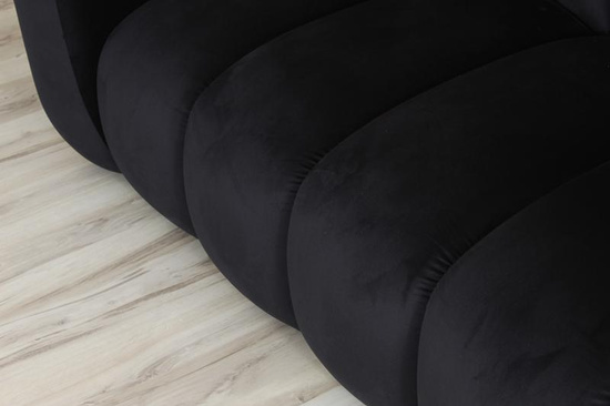 Sofa dwuosobowa do recepcji nowoczesna SOMA 2 tapicerowana czarnym welurem