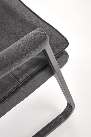 Krzesło konferencyjne na płozach ADRIANO SKID czarna ekoskóra