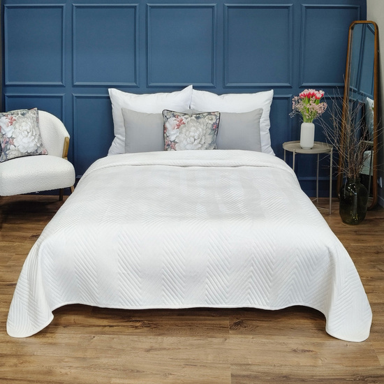 Narzuta na łóżko z weluru CADEN 07 biała jodełka 220 x 240