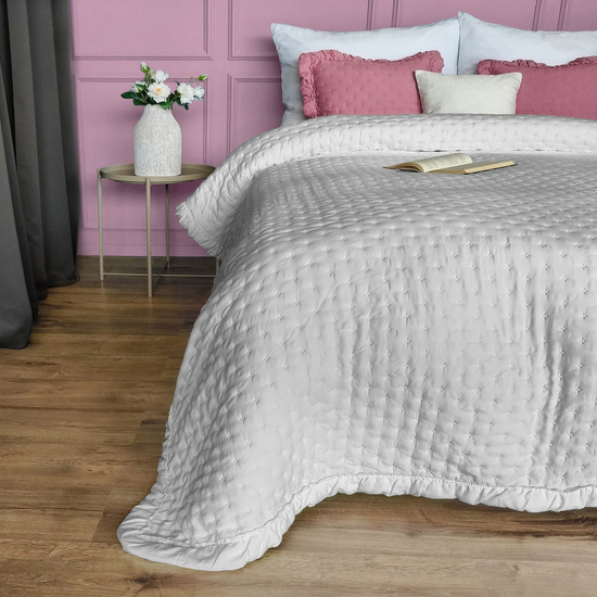 Narzuta 70 x 160 Pikowana Z Falbaną Celia 05