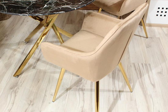 Krzesło w przeszycia skośne CARBO ciemny beż ze złotymi nóżkami