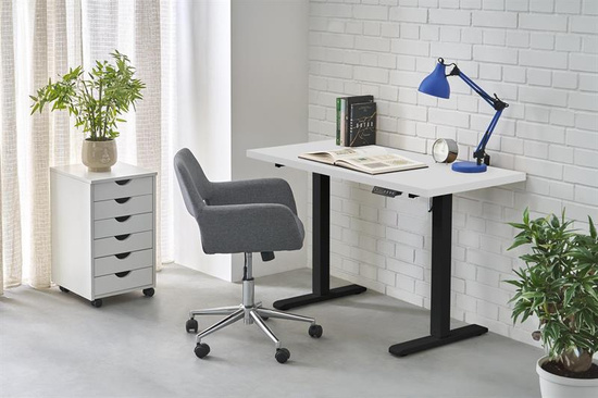 Biurko z regulacją wysokości B54 w kolorze białym na czarnym stelażu 120 cm