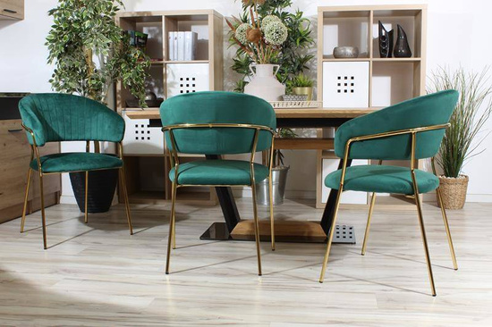 Welurowe krzesło do jadalni w stylu glamour MARGO 2 zielone na złotym stelażu