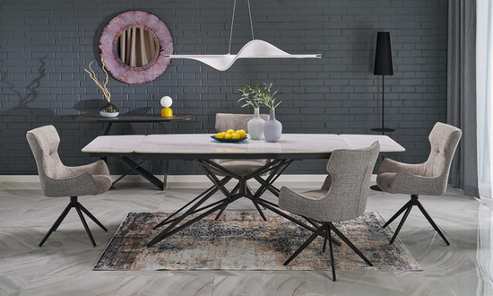 Krzesło z obrotowym siedziskiem K573 w beżowym kolorze