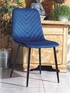 Stylowe krzesło welurowe ESLA granatowe z czarnymi nogami