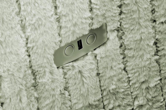 Elektryczny fotel wypoczynkowy PEGAS w kolorze miętowym z funkcją relaks