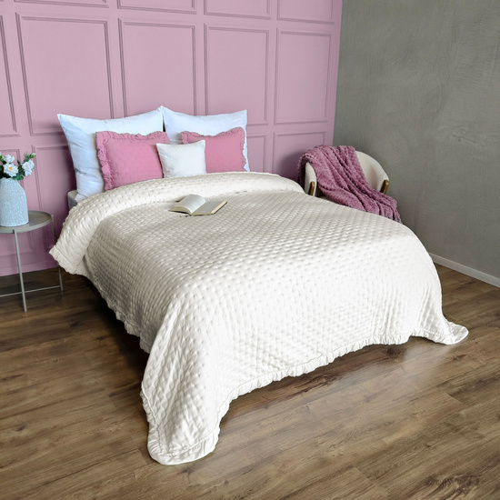 Narzuta 70 x 160 Pikowana Z Falbaną Celia 04