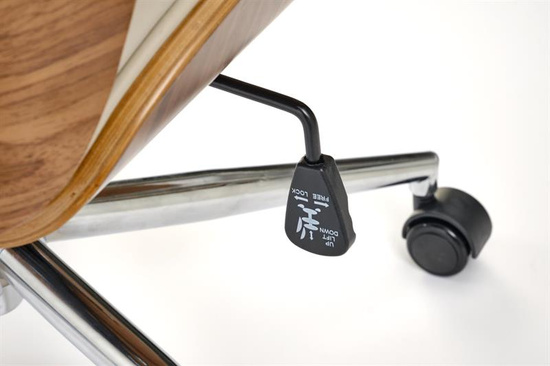 Fotel gabinetowy TIMBER w wybarwieniu orzechowym z beżową ekoskórą