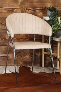 Eleganckie krzesło do jadalni w stylu glamour MALE beżowy welur / srebrny stelaż