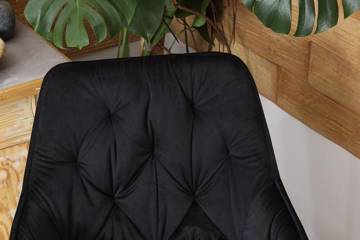 Krzesło fotelowe z podłokietnikami AURORA | czarny welur, chromowane nogi, pikowana tapicerka