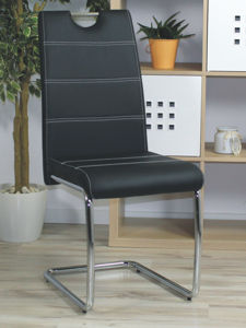 Krzesło na płozach z białymi przeszyciami BRESSO czarne