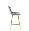 Eleganckie niskie krzesło barowe PROXI I pikowane z szarego weluru na złotych nogach